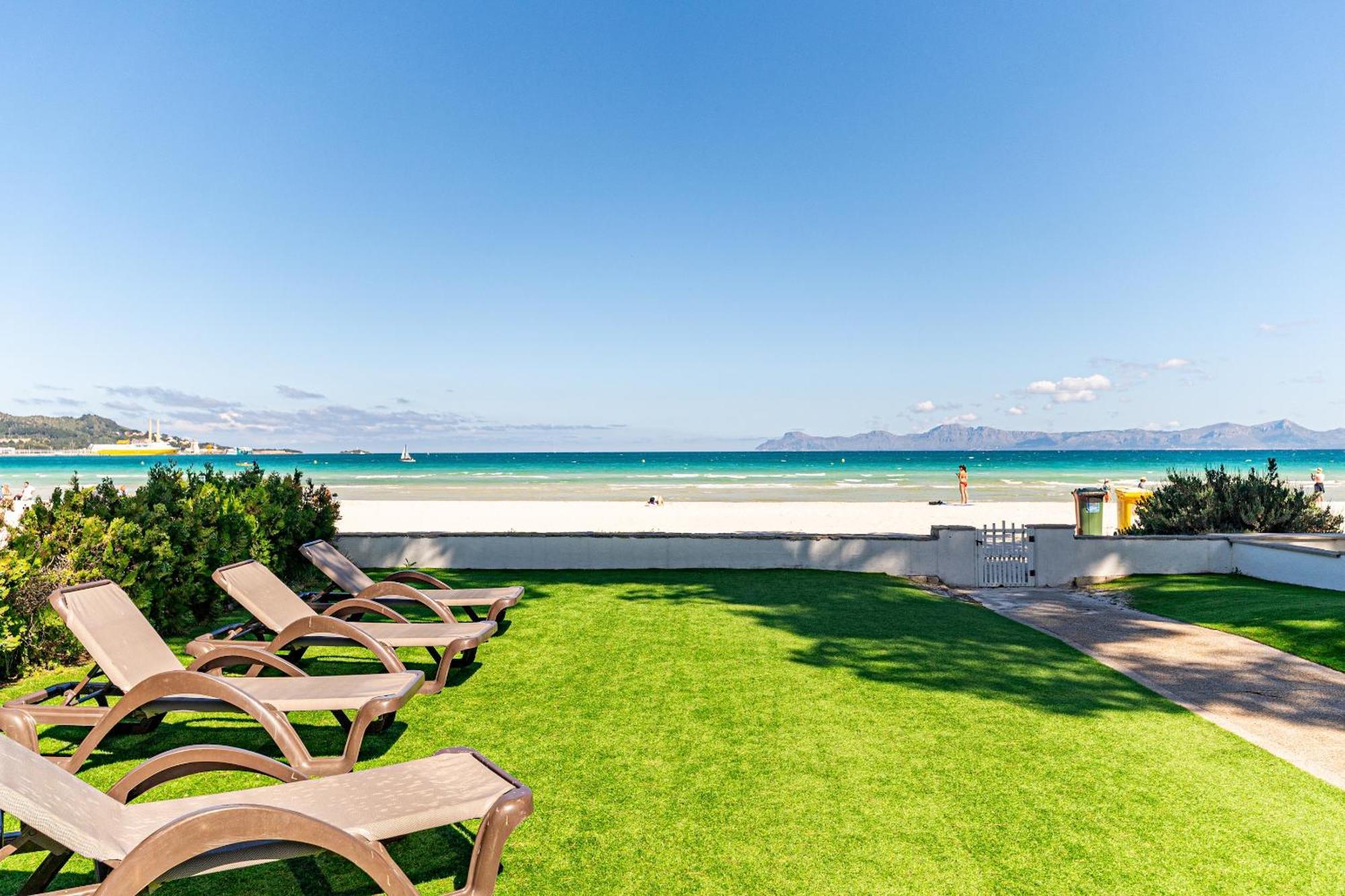 Villa Garballo Alcudia - Sea Front Екстериор снимка