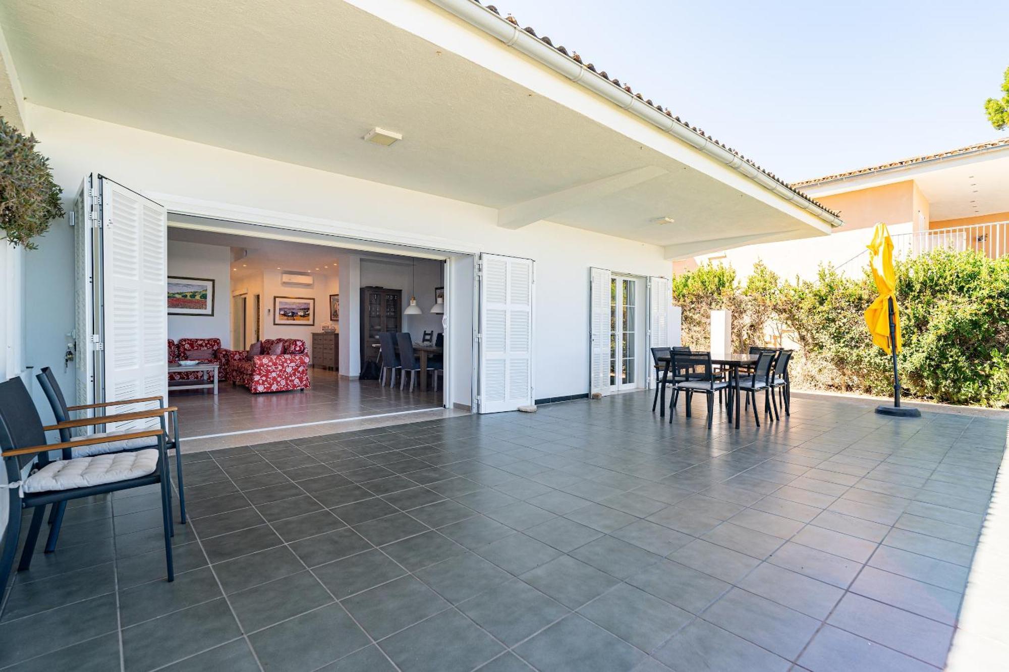 Villa Garballo Alcudia - Sea Front Екстериор снимка
